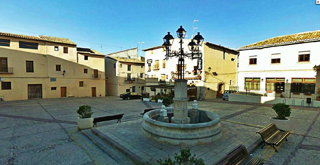 Alojamiento Turistico La Tinaja Requena Kültér fotó